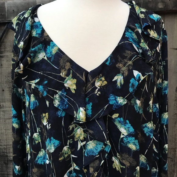 Sejour Floral Ruffled Top Nordstrom NWOT - Picture 5 of 5
